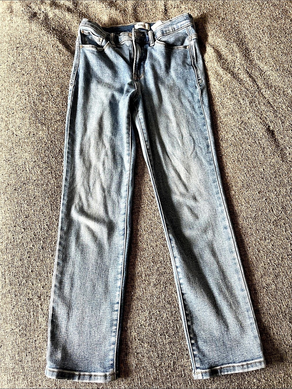 Kensie Jeans Straight Leg in Blue Size 6